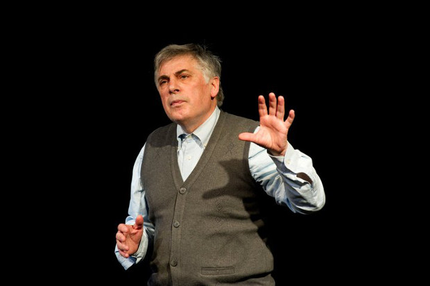 199600_197705740261709_7013270_n