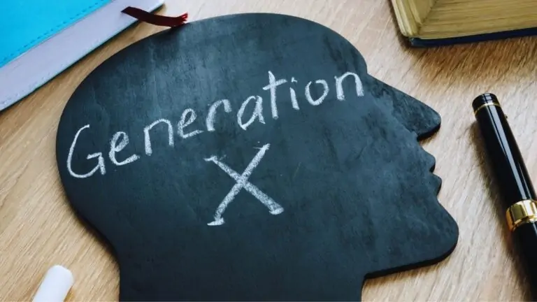 Gen X: Η γενιά που βρέθηκε πάντα στο λάθος timing